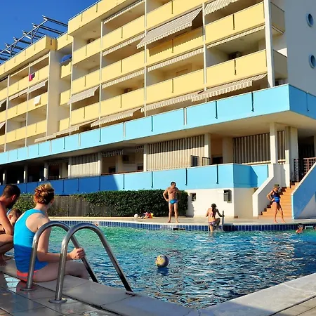 アパート Modern Flat With Shared Pool And Sea Side View ビビオーネ