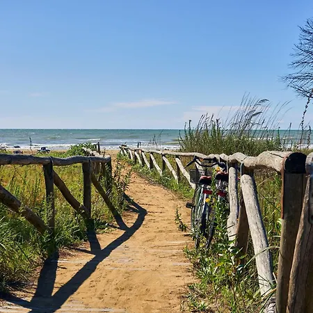 Apartmán Modern Flat With Shared Pool And Sea Side View Bibione