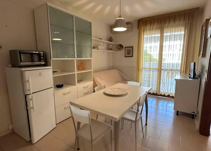 Apartment Modern Flat With Shared Pool And Sea Side View Bibione