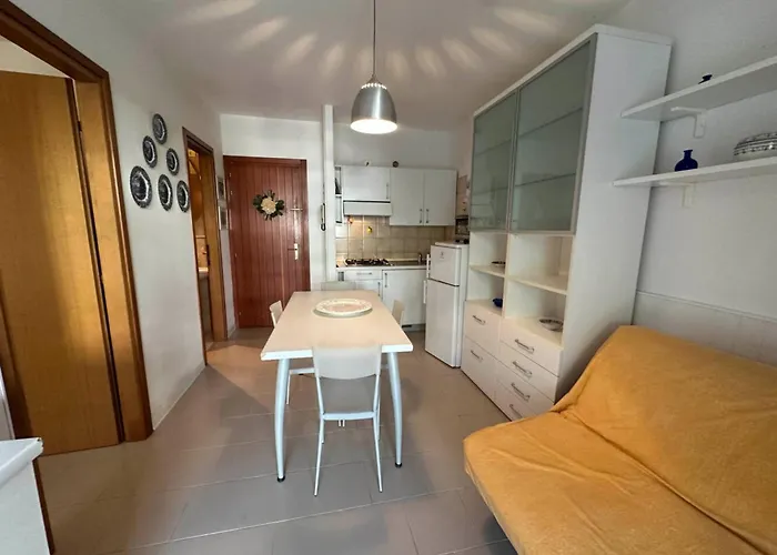 Modern Flat With Shared Pool And Sea Side View Lägenhet Bibione