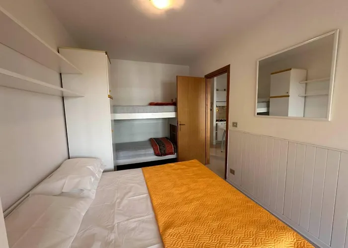 Lägenhet Modern Flat With Shared Pool And Sea Side View Bibione