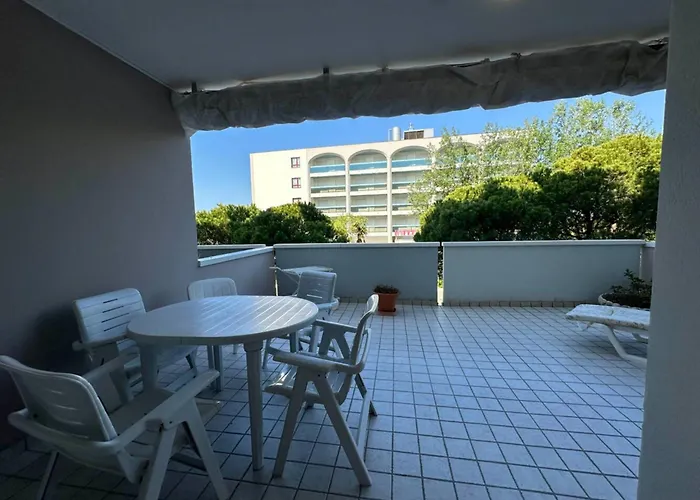 Modern Flat With Shared Pool And Sea Side View